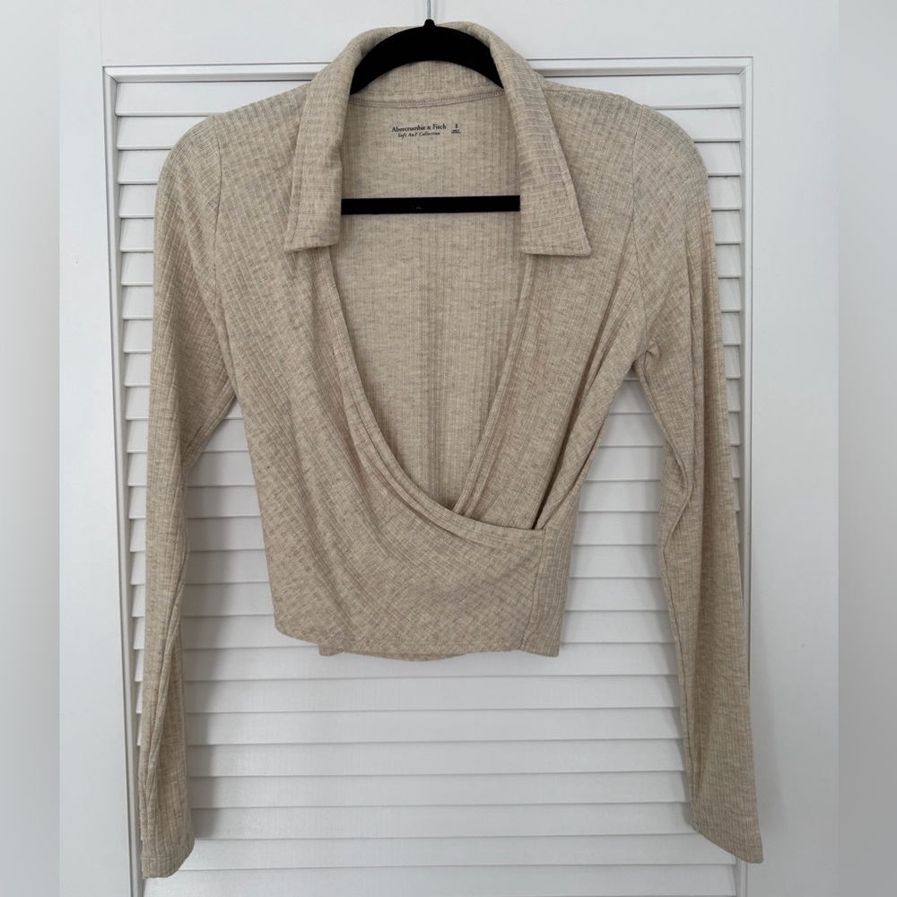 Abercrombie & Fitch Cream Ribbed Top